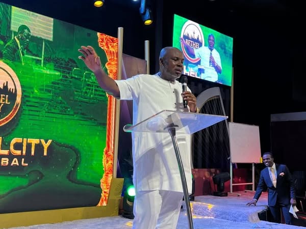 Ukachukwu ministering at church
